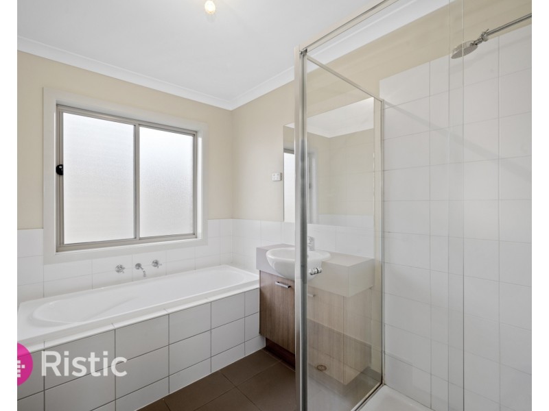 6 Birkdale Road, Doreen VIC 3754