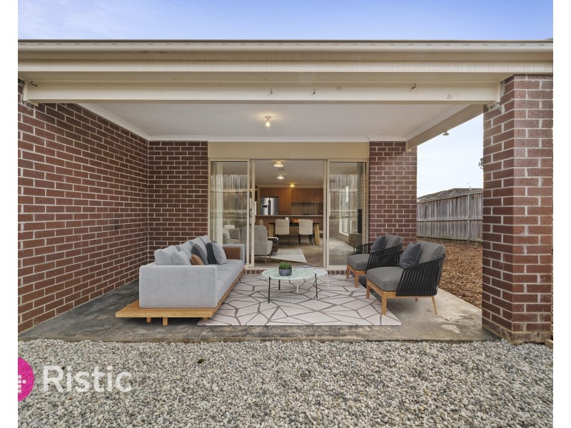 6 Birkdale Road, Doreen VIC 3754