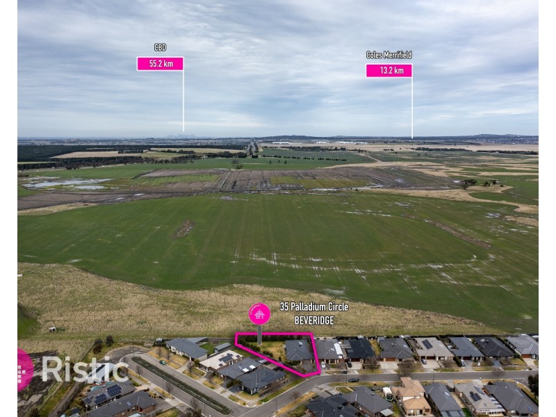 35 Palladium Circle, Beveridge VIC 3753