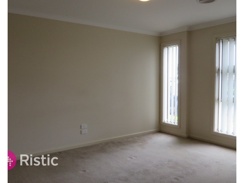 19 Trevi Drive, Mernda VIC 3754