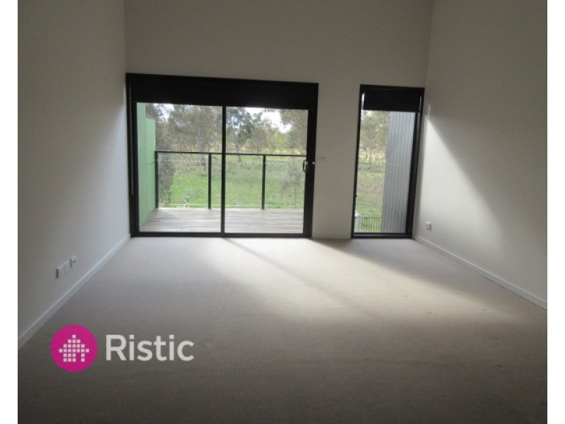 23 Albany Road, Mill Park VIC 3082