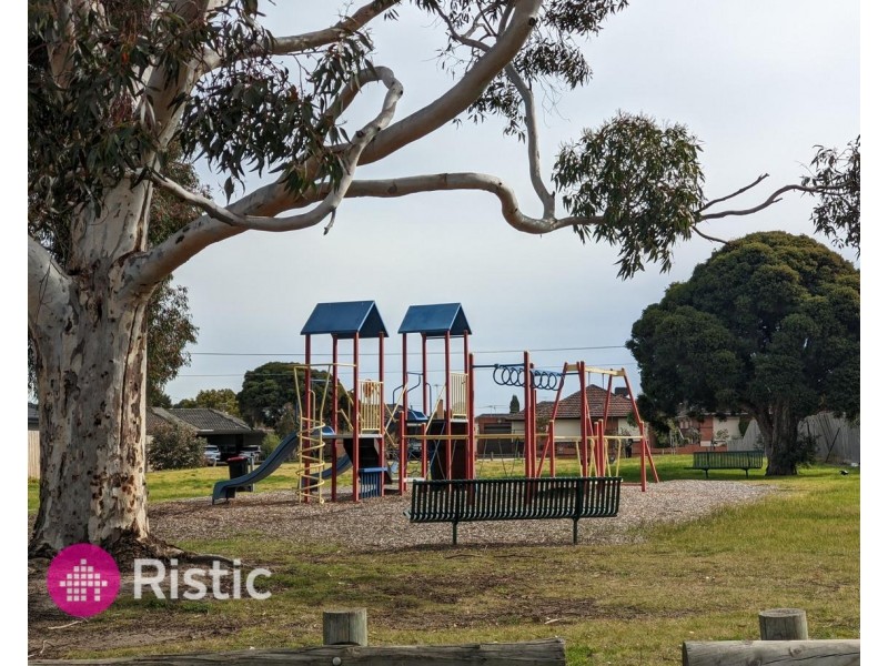 12 Claremont Street, Fawkner VIC 3060