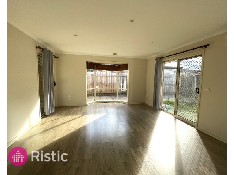 66a Cheddar Road, Reservoir VIC 3073