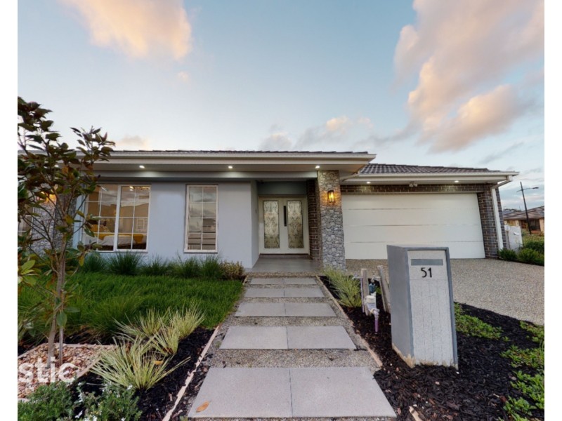 1 Radiata Street, Beveridge VIC 3753