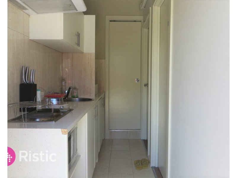 Room 8/96 Dunne Street, Kingsbury VIC 3083