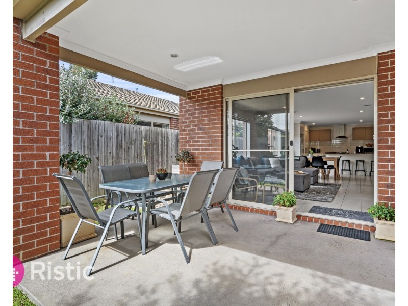 16 Endurance Street, Doreen VIC 3754
