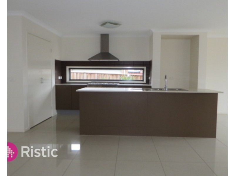 15 Hestia Court, South Morang VIC 3752