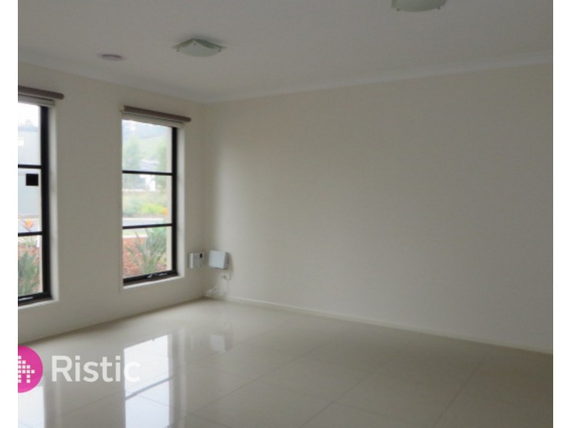 15 Hestia Court, South Morang VIC 3752