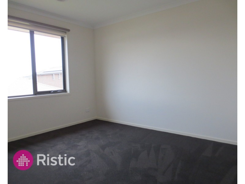 15 Hestia Court, South Morang VIC 3752