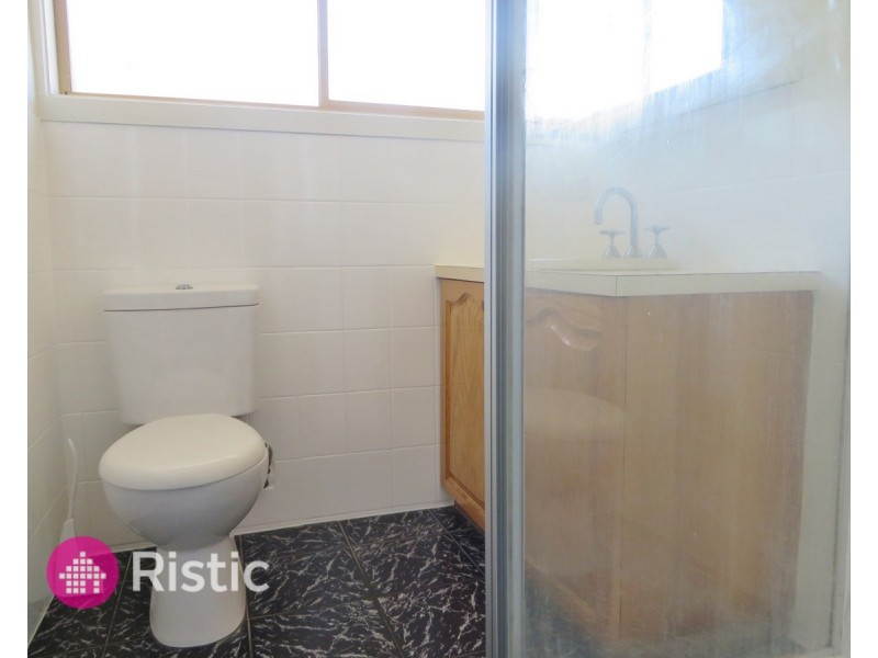 207 Childs Road, Mill Park VIC 3082