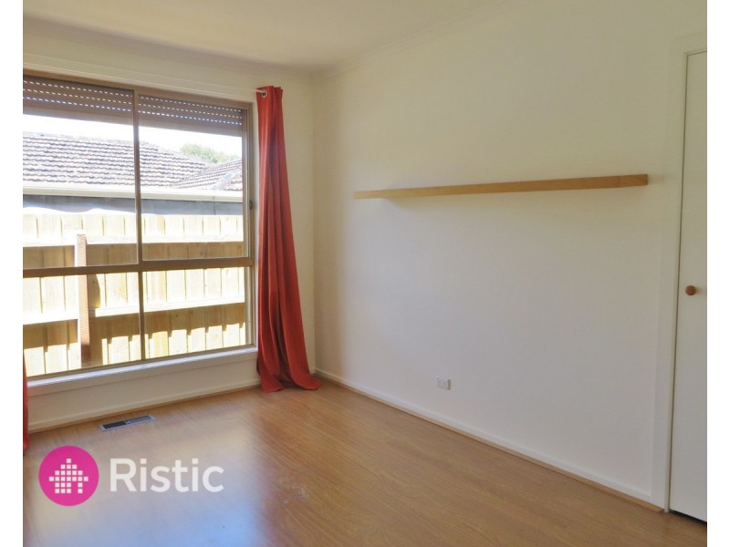 207 Childs Road, Mill Park VIC 3082