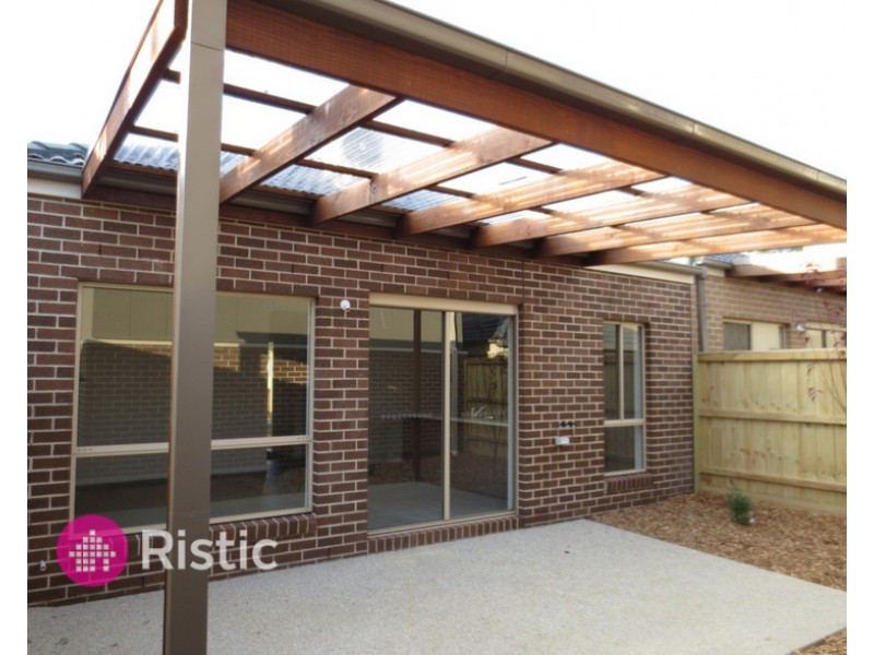 10 Pittard Walk, Epping VIC 3076