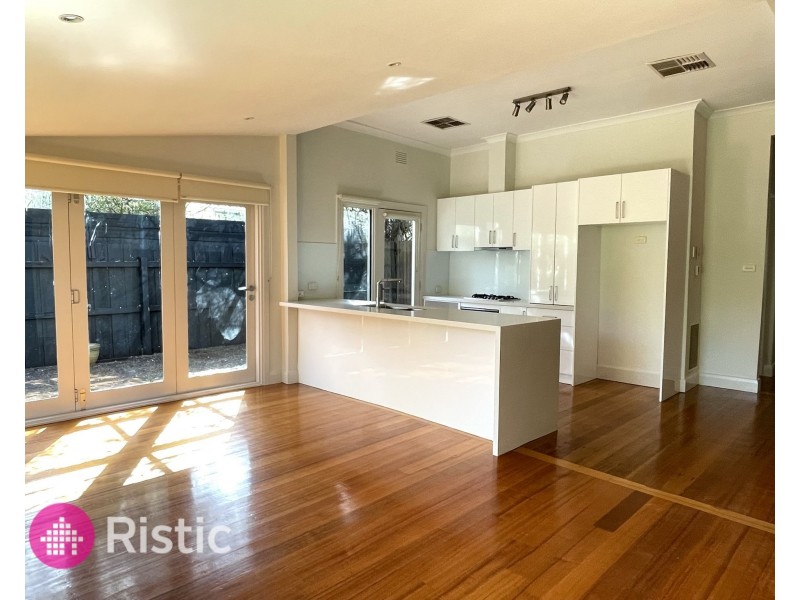 1/116 Ford Street, Ivanhoe VIC 3079