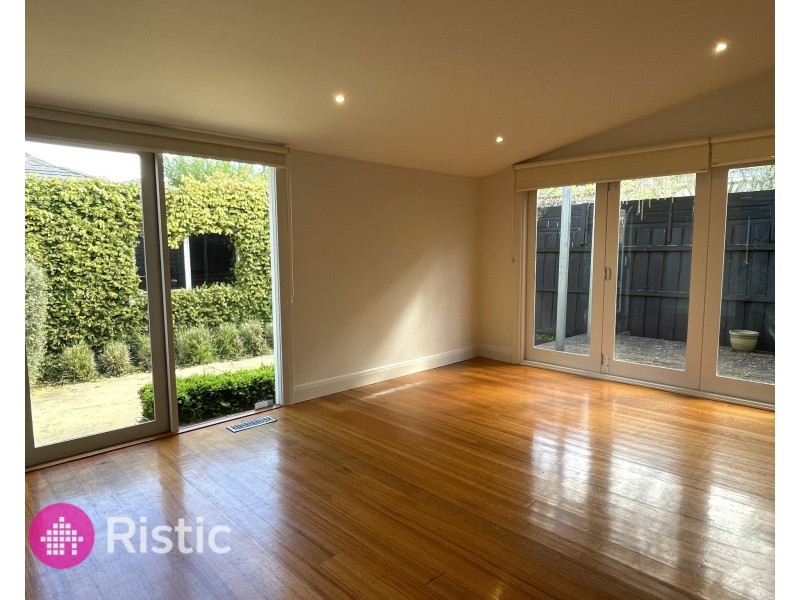 1/116 Ford Street, Ivanhoe VIC 3079