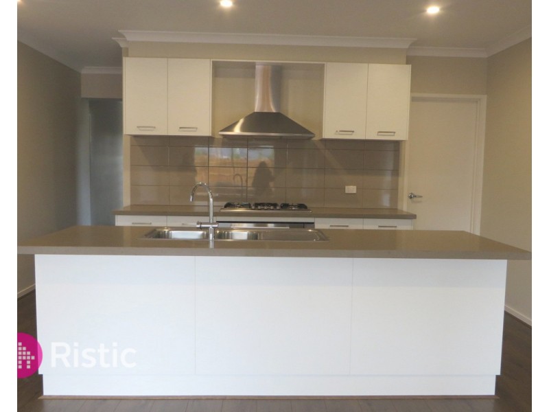 41 Newington Parade, Mernda VIC 3754