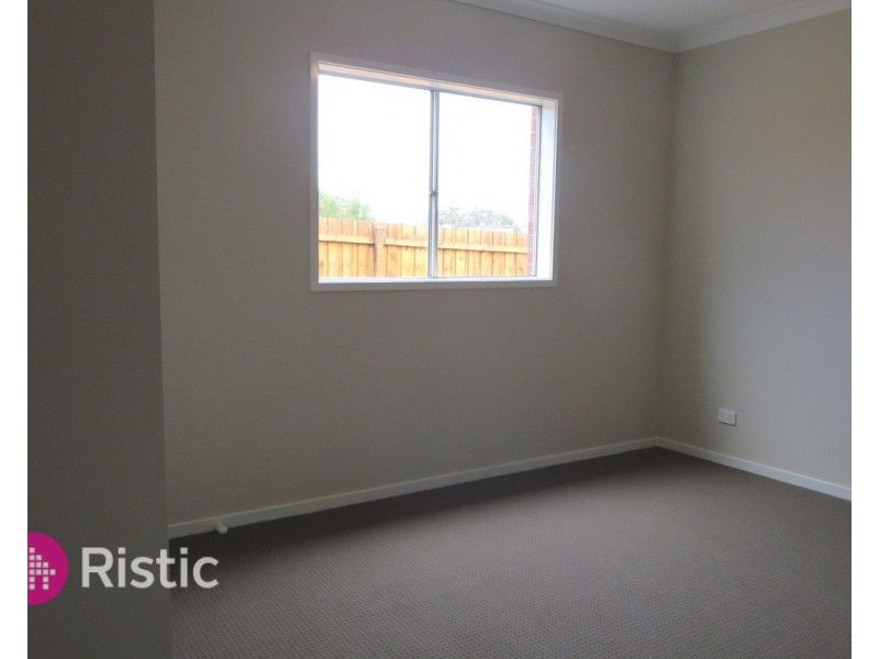 41 Newington Parade, Mernda VIC 3754