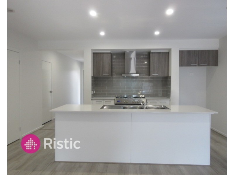 62 Springbank Road, Wollert VIC 3750