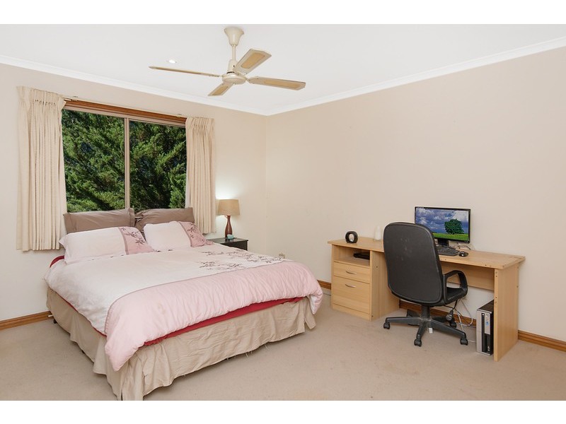 27 Bonnie View Court, Wandong VIC 3758