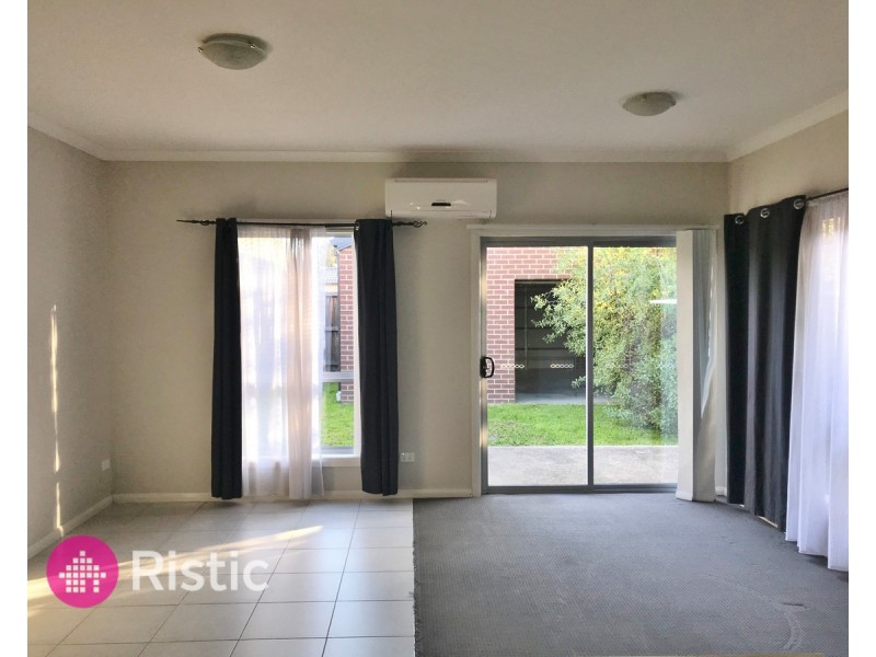 2 Deliza Walk, South Morang VIC 3752