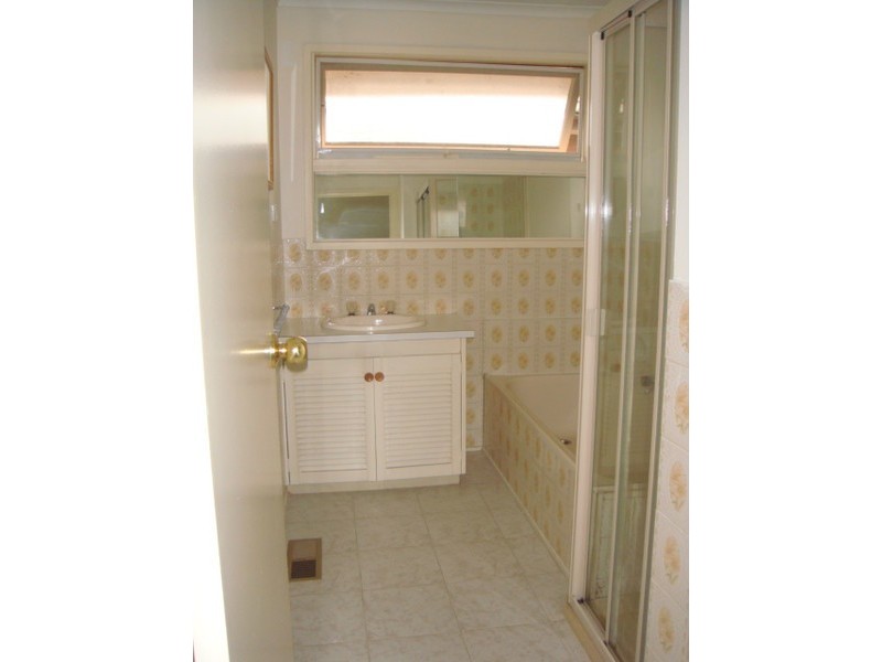 62 Mill Park Drive, Mill Park VIC 3082