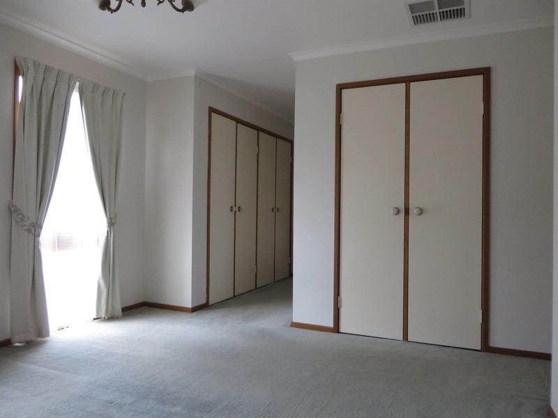 20 Manikato Court, Mill Park VIC 3082