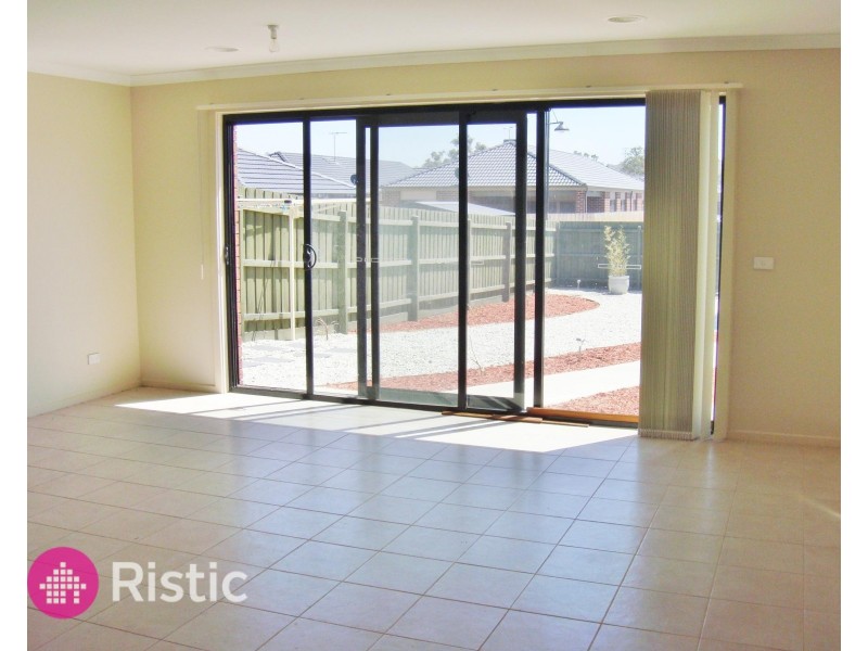 114 Williamsons Road, South Morang VIC 3752