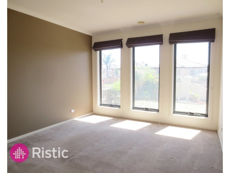 45 Kay Avenue, Lalor VIC 3075
