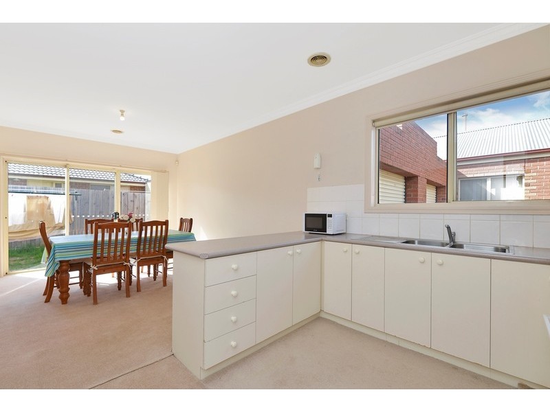2/808 Plenty Road, South Morang VIC 3752