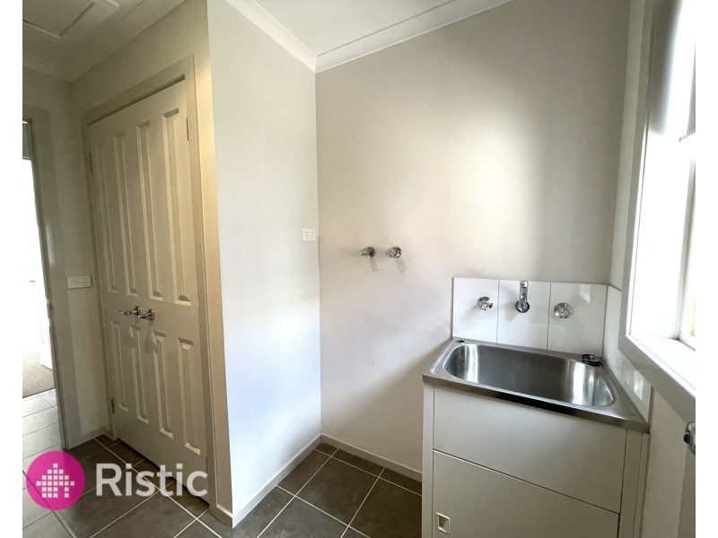 14 Breenview Place, Doreen VIC 3754