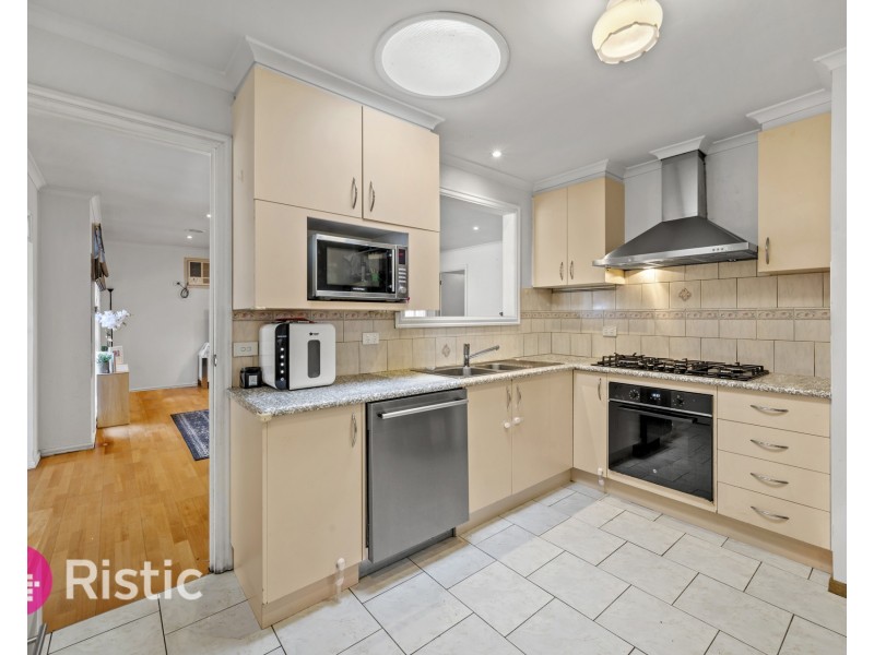 10 Brookglen Court, Epping VIC 3076
