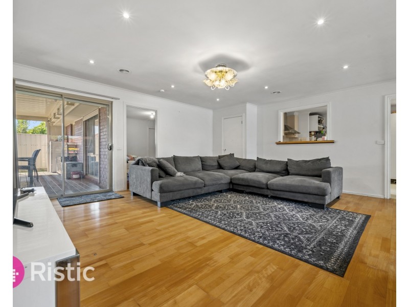 10 Brookglen Court, Epping VIC 3076