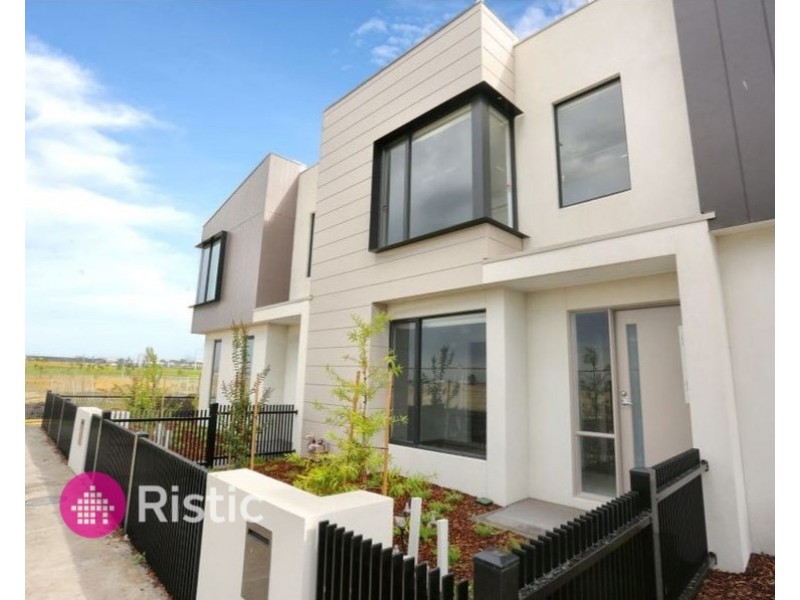 10 Catherine Walk, Wollert VIC 3750