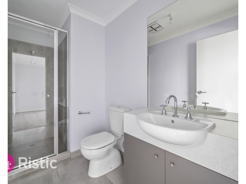 10 Catherine Walk, Wollert VIC 3750