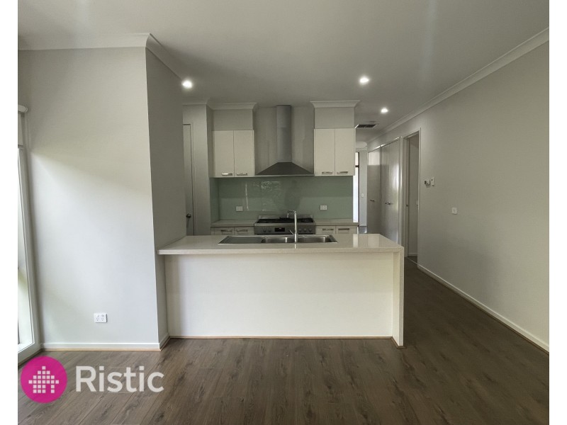 19 Portrait Way, Coburg North VIC 3058