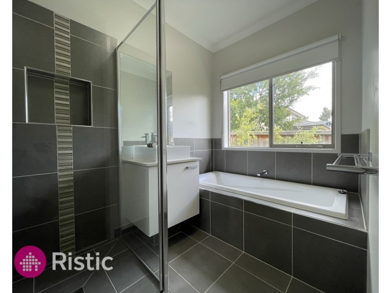 19 Portrait Way, Coburg North VIC 3058