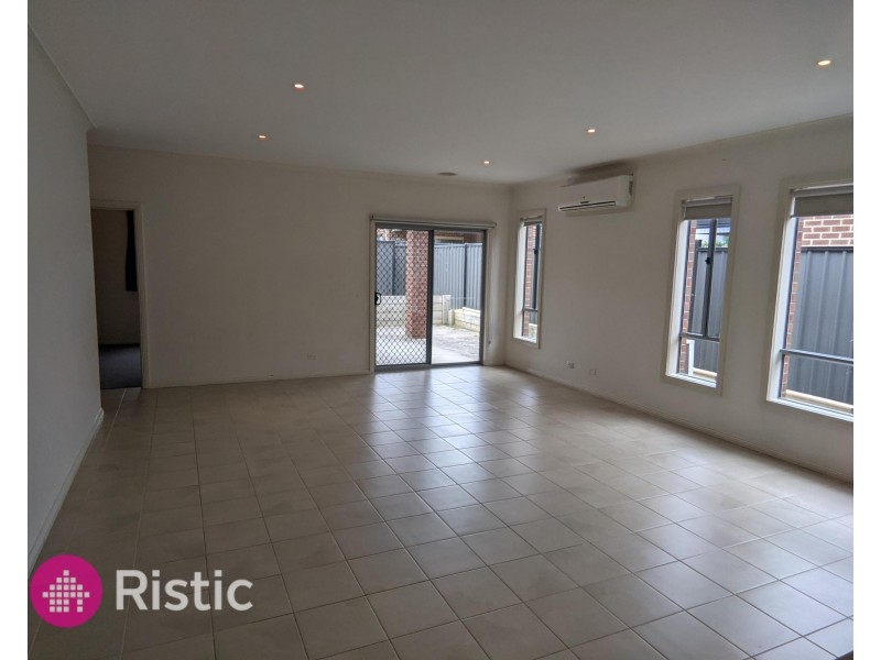 9 Strachan Rise, Mernda VIC 3754