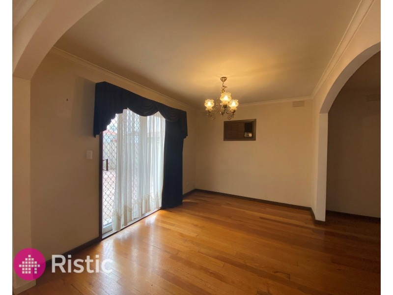 223 Edgars Road, Thomastown VIC 3074