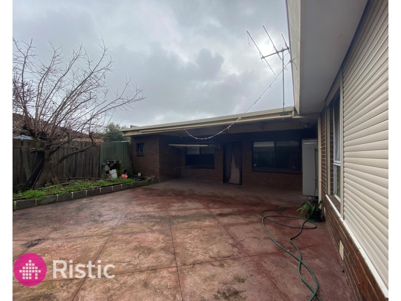 223 Edgars Road, Thomastown VIC 3074