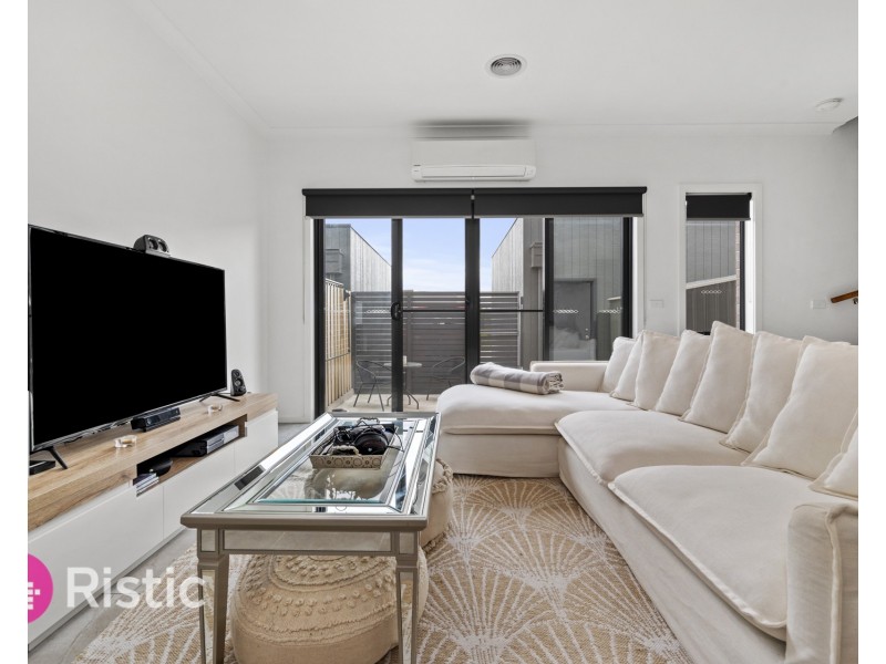 1057 Edgars Road, Wollert VIC 3750