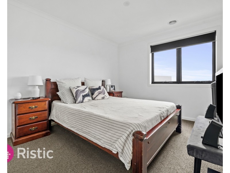 1057 Edgars Road, Wollert VIC 3750