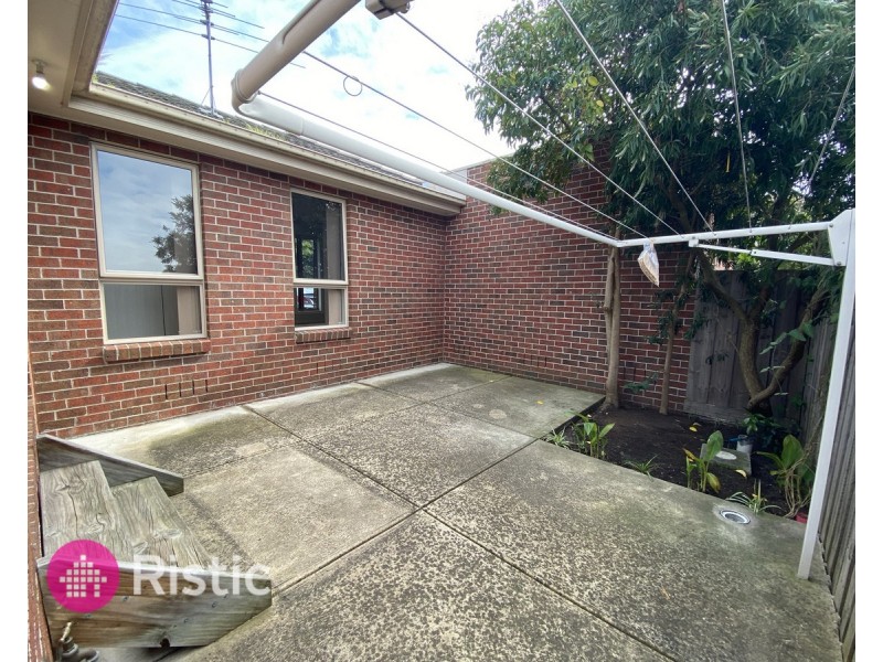 3/34 McComas Street, Reservoir VIC 3073