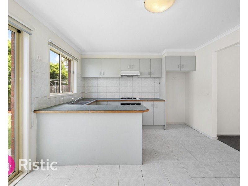 8/7 Kalman Road, Epping VIC 3076