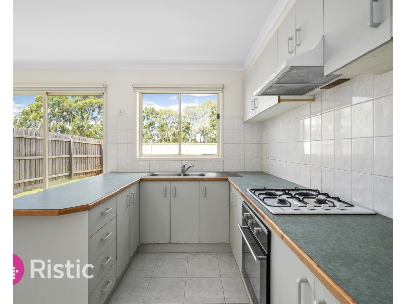 8/7 Kalman Road, Epping VIC 3076