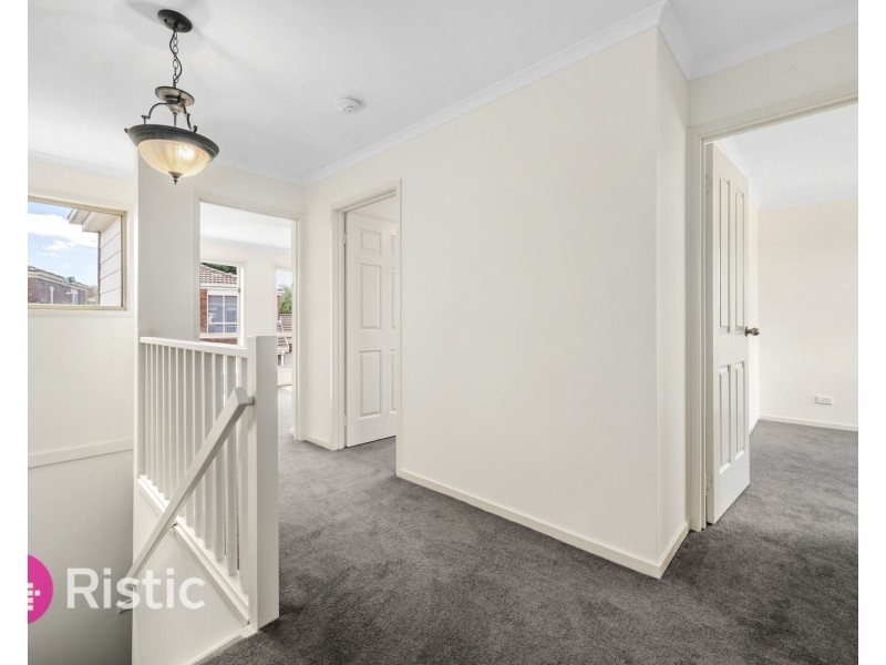 8/7 Kalman Road, Epping VIC 3076
