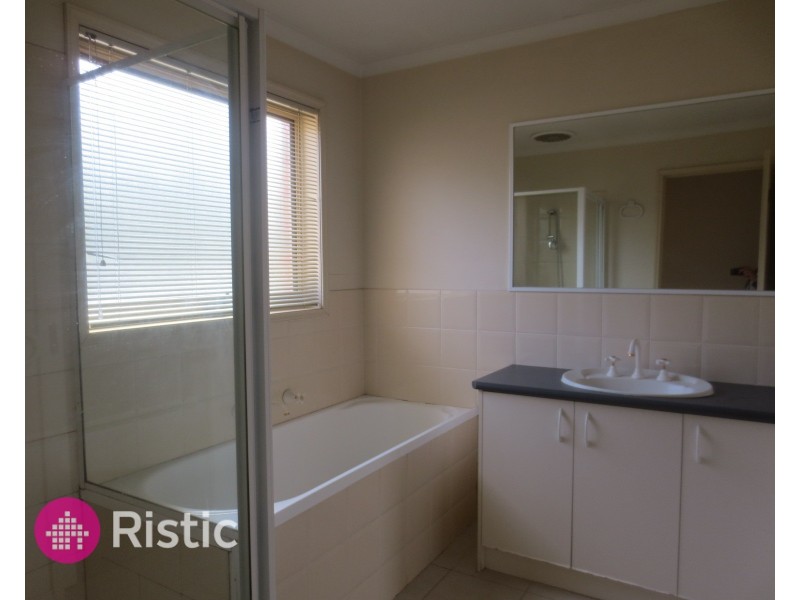 6/215 Betula Avenue, Mill Park VIC 3082