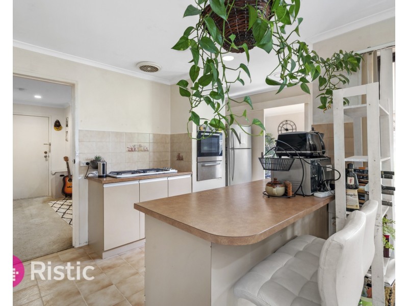 7 Monterey Court, Mill Park VIC 3082