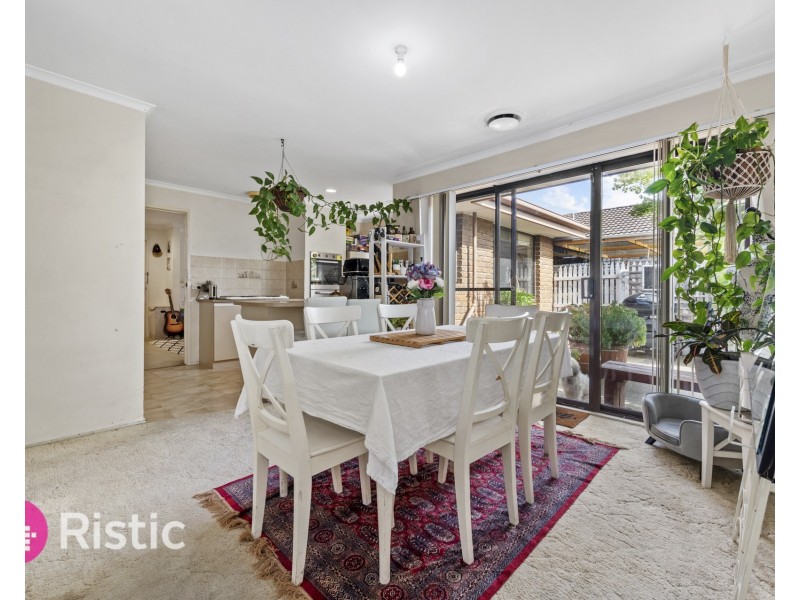 7 Monterey Court, Mill Park VIC 3082