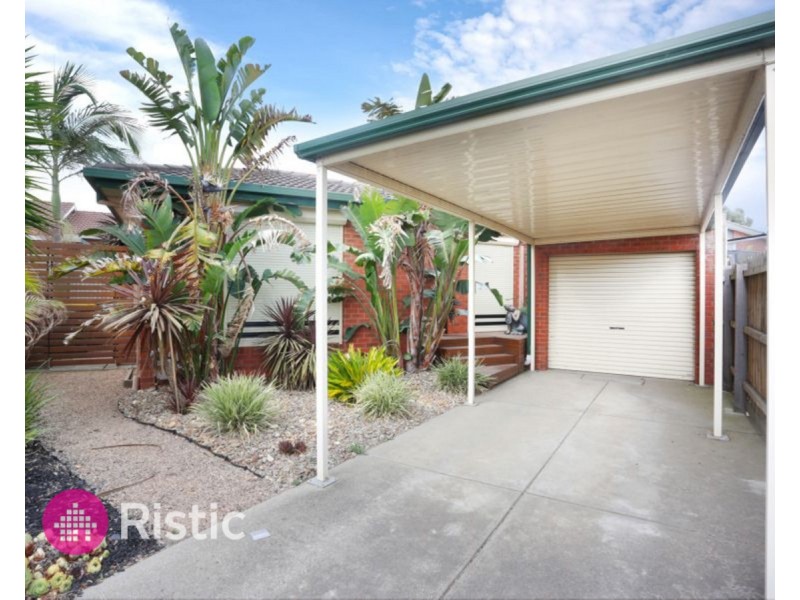 2/68 Northumberland Drive, Epping VIC 3076