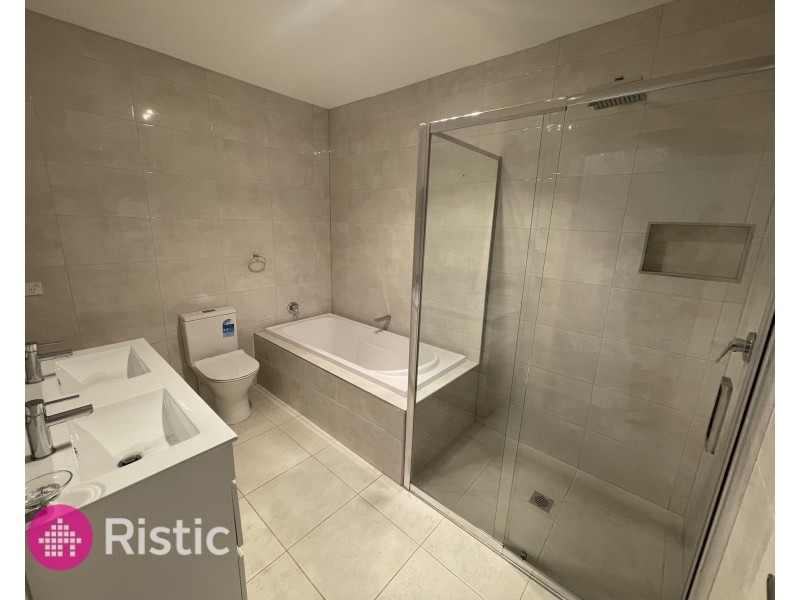 4/5 Tooth Court, Mill Park VIC 3082