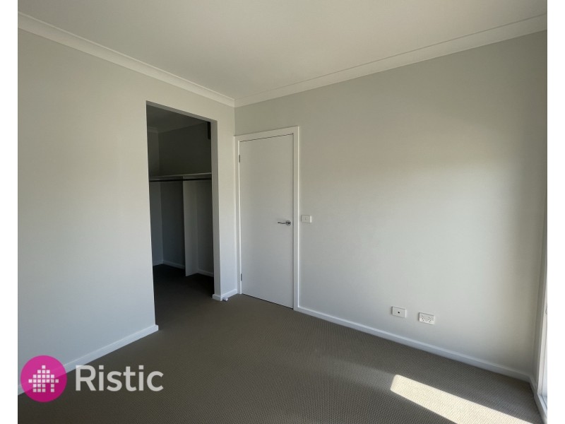 256 Toyon Road, Donnybrook VIC 3064